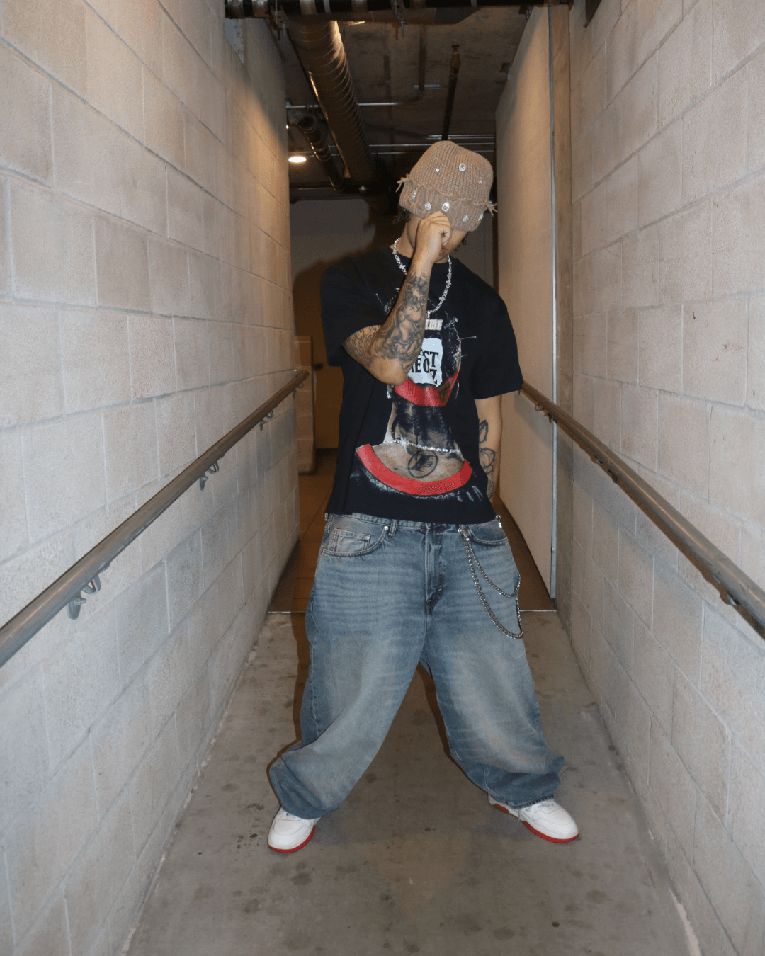 ATO RHINESTONE BEANIE - TAN