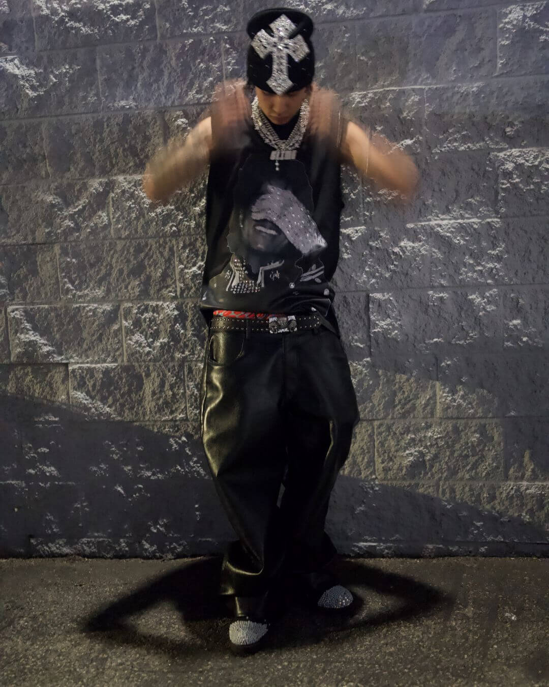 Black Mj Sleeveless Glove Tee